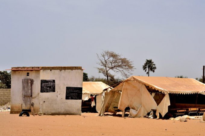 Salle de classe et bureau du directeur, école de Ndiagué -Sénégal. Pascal Tabary Mai 2017